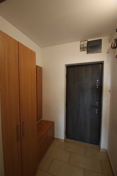 Obor, Colentina, stradal Teiul Doamnei 8 minute metrou,